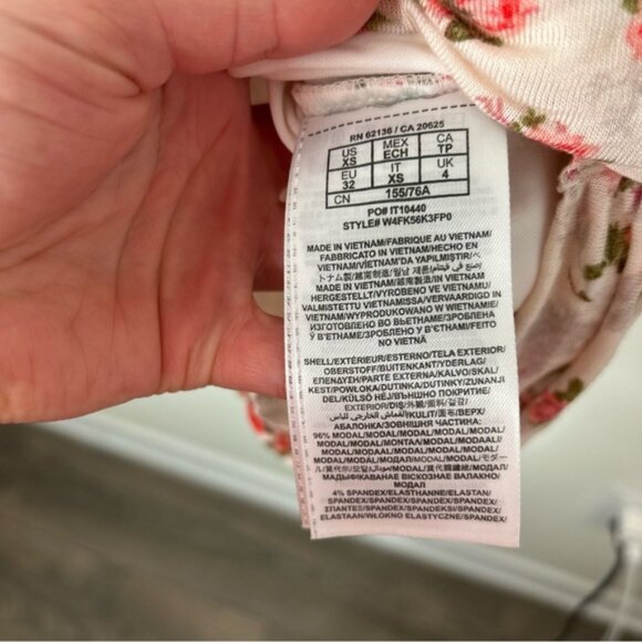 GUESS Mini Dress Floral Print Ruched side Bodycon long sleeve Size XS - Picture 12 of 16